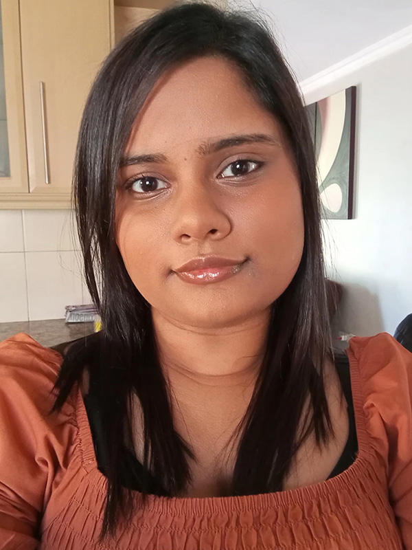 Yudaisha Naidoo staff members at Omnibusiness